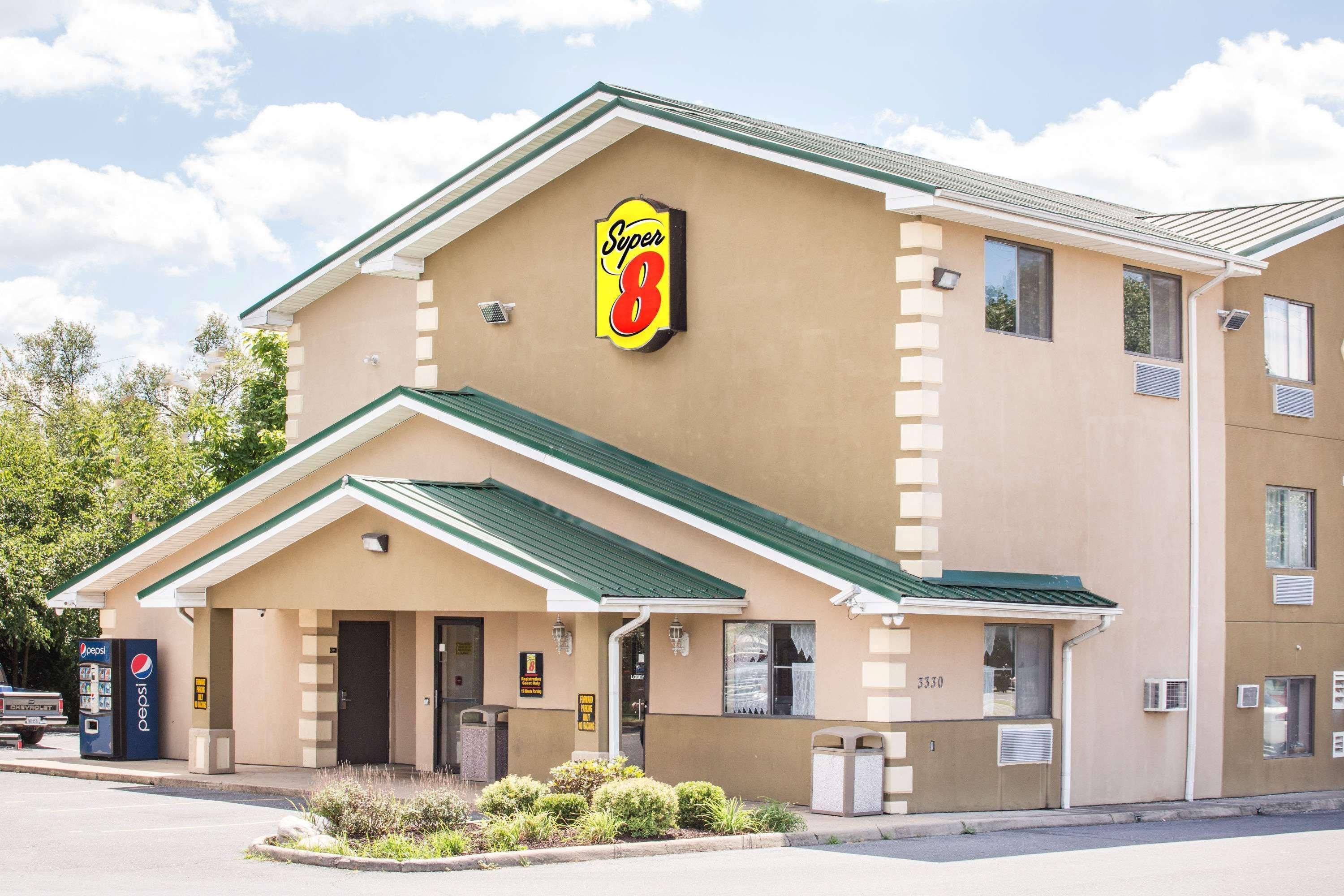 Motel Super 8 By Wyndham Harrisonburg Esterno foto