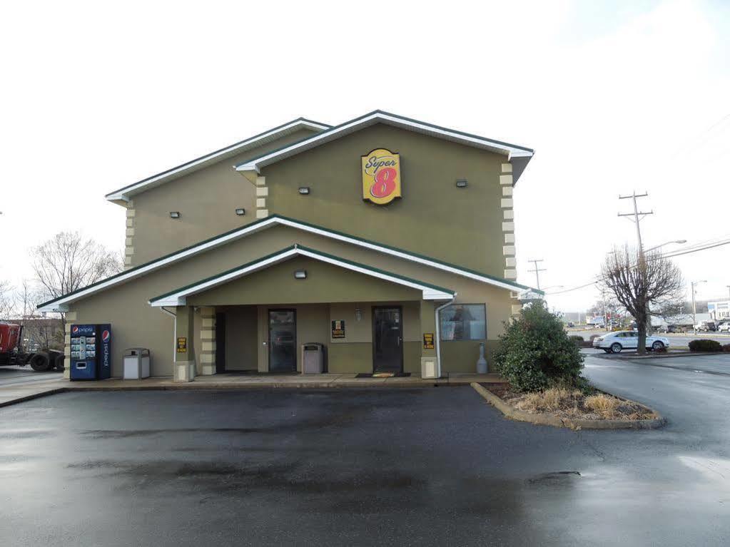 Motel Super 8 By Wyndham Harrisonburg Esterno foto